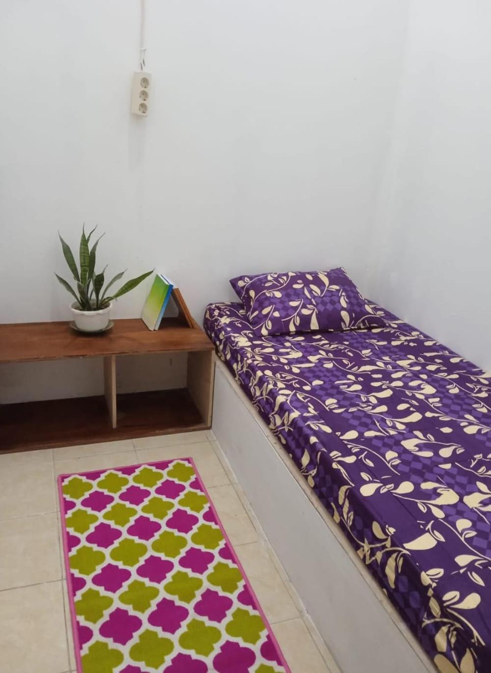 Greenkost Hostel Sintang Buitenkant foto